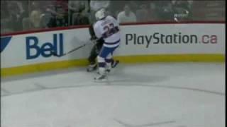 Kovalev elbows Gagne