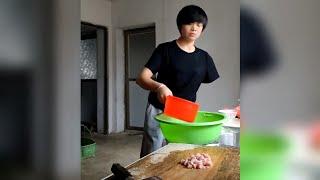 Hip Amputee Girl Cooking in the Kitchen | Left Arm Amputee | Disability