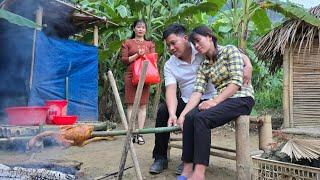 The older sister was surprised by CEO Duong's affectionate actions towards... Ly Tu Ngoc..