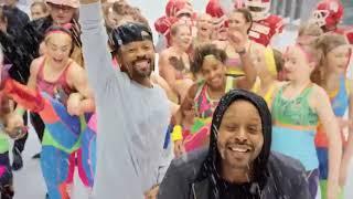 Madcon – Don’t Worry feat. Ray Dalton [Official Music Video]