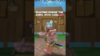 Playing dodge the knife with fans!! 🫶🩷 #shorts #roblox #fyp #dodgetheknife  #funchallenge #fans