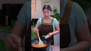 简单好做的家常疙瘩汤，暖胃又下饭 #疙瘩汤 #家常菜 #美食教程 #烹飪 #料理 #food #cooking