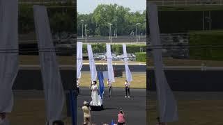 На СкачкахЧемпионат Франции, ,  Гимн Страны .