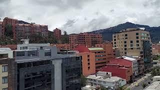 Hanging on the rooftop, Usaquen