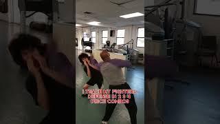 Defend Like A Pro Boxer:How to Combine Boxing Defenses #boxingtraining #youtubeshorts