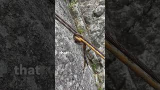 Don’t connect ropes like this! #climbing #iceclimbing #alpinisme #mountains #moutaineering