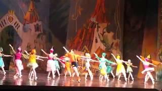 20190324 114327 Танец овощей и выход сеньора-помидора