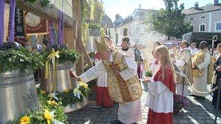 Glockenweihe in Aichach: Ein seltenes Erlebnis