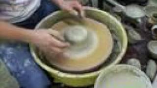 Centering and posture explained Pottery Wheel Throwing