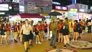 World Crowded HONGDAE Holiday Night Walk, Seoul Travel Walker.