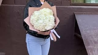 Букет из 5 белых гортензий