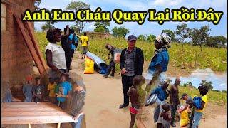 Quang Dũng || Người Thân Của Em Gái Bị Ốm Cứ Ngỡ Là Giấc Mơ Khi Nhận Được Những Phần Quà Ý Nghĩa