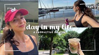 a productive Monday: morning run, Sephora haul, meal prepping & more