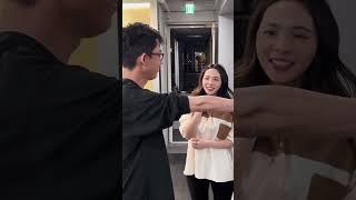 網路傳說抓一下手肘手就會變短？！ #遊戲 #搞笑  滴妹