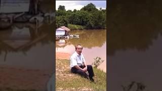 NS PHẠM MINH TUẤN tâm sự "tôi không biết bơi nhưng tôi viết ca khúc "qua sông"..." vì sao ?