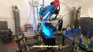 4 robot welding working station.
