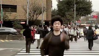 HOW TO RUN LIKE TOM CRUISE - (Frank Yang as the Sprinting Tom Cruise)