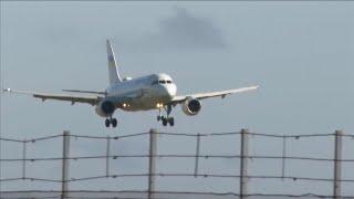 Ukraine’s Zelenskyy lands in London, after Trump meeting  | VOA News