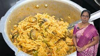 ருசின்னா அப்படி ஒரு ருசி Non Veg சுவையில் Mushroom பிரியாணி - தட்டு சோறும் காலிதான் Try பண்ணுங்க!!!