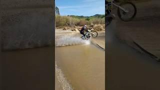 Te300 water crossing #dirtbike #motorcycle #extremeenduro