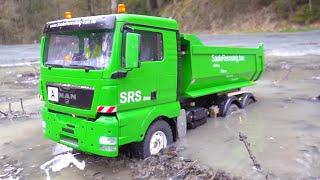 INCREDIBLE RC TRUCK COMPILATION// STUCKING RC TRUCKS// EXTREME MUDDY TERRAIN// RC DIGGER TIP OVER