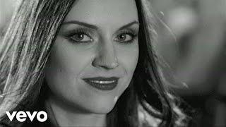 Amy Macdonald - 4th Of July (Official Video)