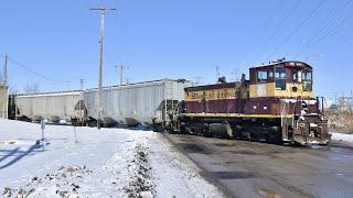 Wisconsin Central 1565 Switching Around Green Bay, WI