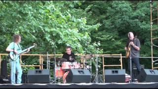 Mark Egan Karl Latham John Hart "Tomorrow Never Knows" live