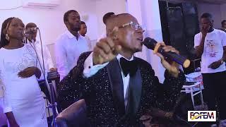 revivez en images la chanson pembeni nayo en concert chez la rose tshikapa avec fr bodrick 