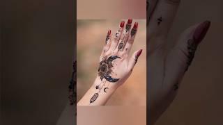 very easy and beautiful Eid special mehndi design ️ ramadan / ramzan mehndi design for back hand