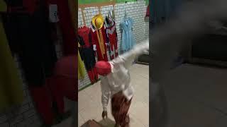 Tukang kerupuk gosong agak laen #funny #tukang #kerupuk #gemini #cosplay #joget #tiktok #kocak