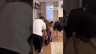 Павел Прилучный с детьми