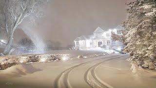 Winter Storm and Lake Effect Snow created Winter Wonderland | Cozy Homes in Toronto area 4K