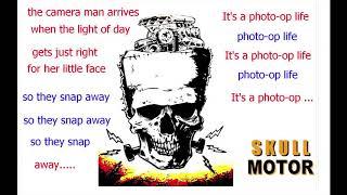 Photo Op Life- SKULL MOTOR