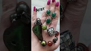 Серебряный комплект с натуральным зеленым агатом. Колье, агат, гелиотис, раухтопаз, сердолик.