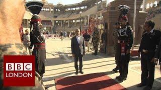 The Mayor of London crosses the border between India and Pakistan – BBC London News