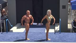 muscle beach memorial day couple posing routine