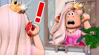 I Woke Up A PRINCESS! (Roblox)