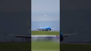 Agricultural Airbus Arrival! (Airbus A321neo Unstable Crosswind Approach at Manchester)