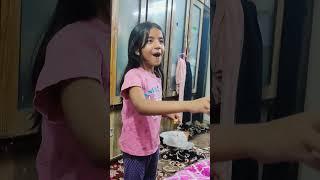 Asking teacher for washroom when she is munching #teacherspd #havefunteaching #classroommanagement