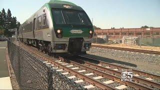 Ridership On North Bay's SMART Trains Exceeds Expectations