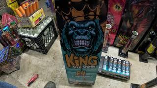 Sky King Fireworks King Size Canister Shells Unboxing - Demo