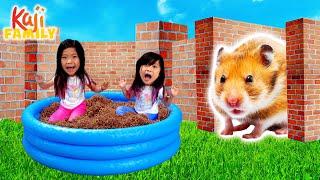 Emma and Kate Escape The GIANT Hamster Maze!