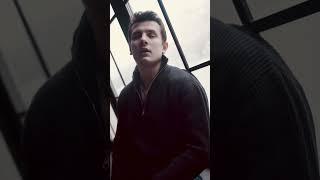 NЮ – Никто  с какой песни началась ваша любовь к творчеству Юры?