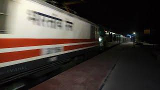 ICF 130 KMPH Action ! HWH WAP5  Patna GARIB RATH Express at Full Speed !!