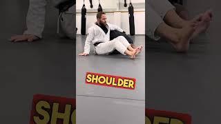 Omoplata for beginners | Gracie Raleigh BJJ