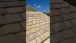 Uk Stone Roofing #roofing #stoneroof #building #ukroofs #ukheritage #history #construction #hardwork