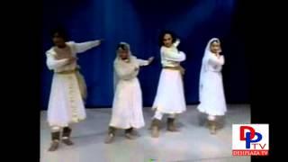 Mr.Nagaraj,and his group performing Kathak dance for  Sravanthi TV in the year 1999.