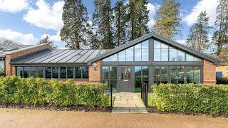 Linnett Drive, Sunnningdale - Property Tour