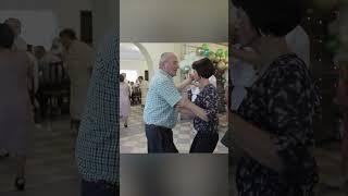 В саду осіннім айстри білі-гурт Роса  #українськінародніпісні #shorts #вальс #live #music #wedding
